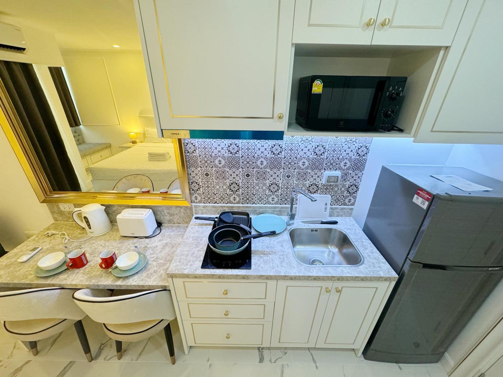 The Empire Chic Residence Jomtien & Yahaha Praia de Jomtien Exterior foto