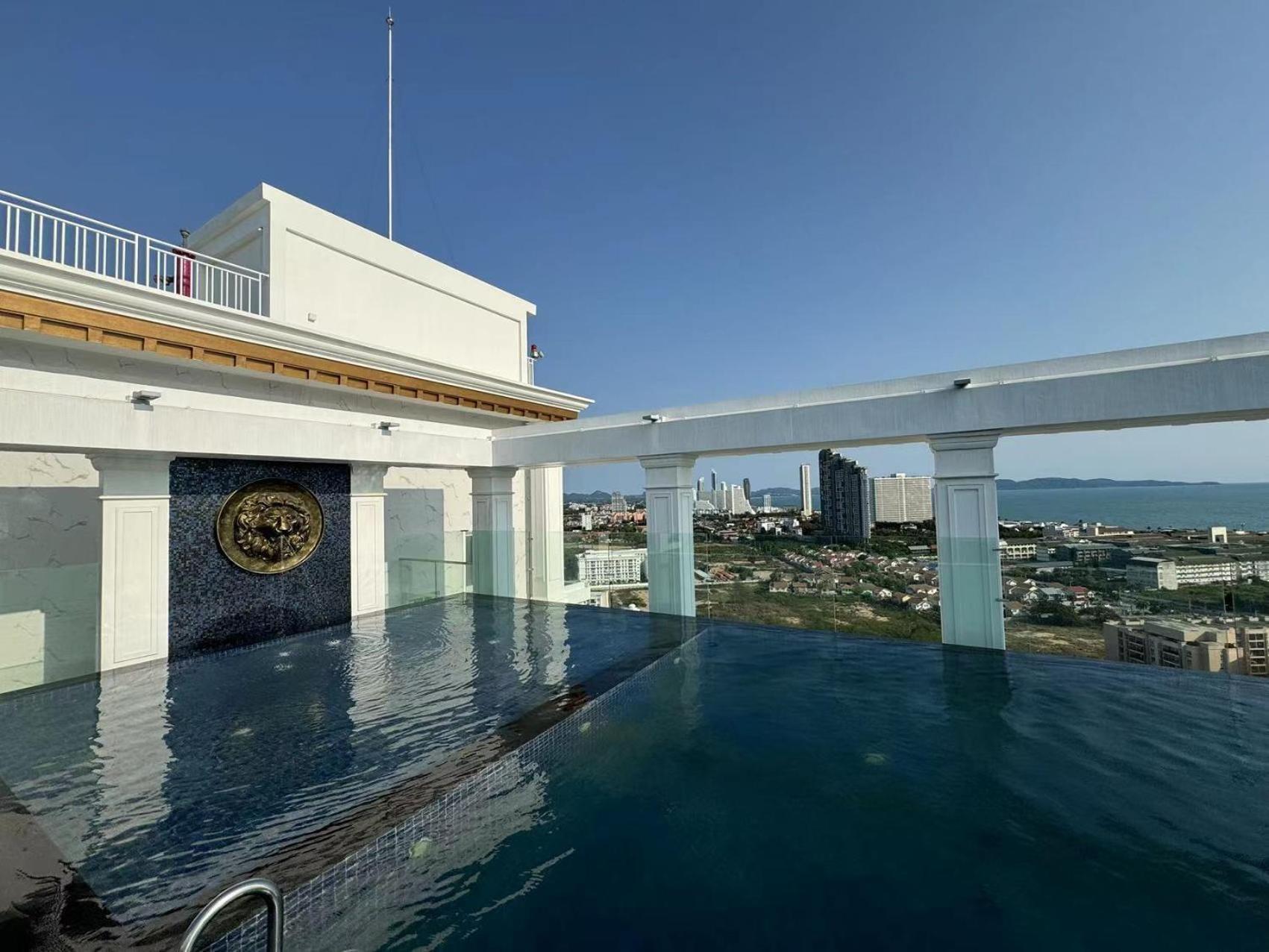 The Empire Chic Residence Jomtien & Yahaha Praia de Jomtien Exterior foto