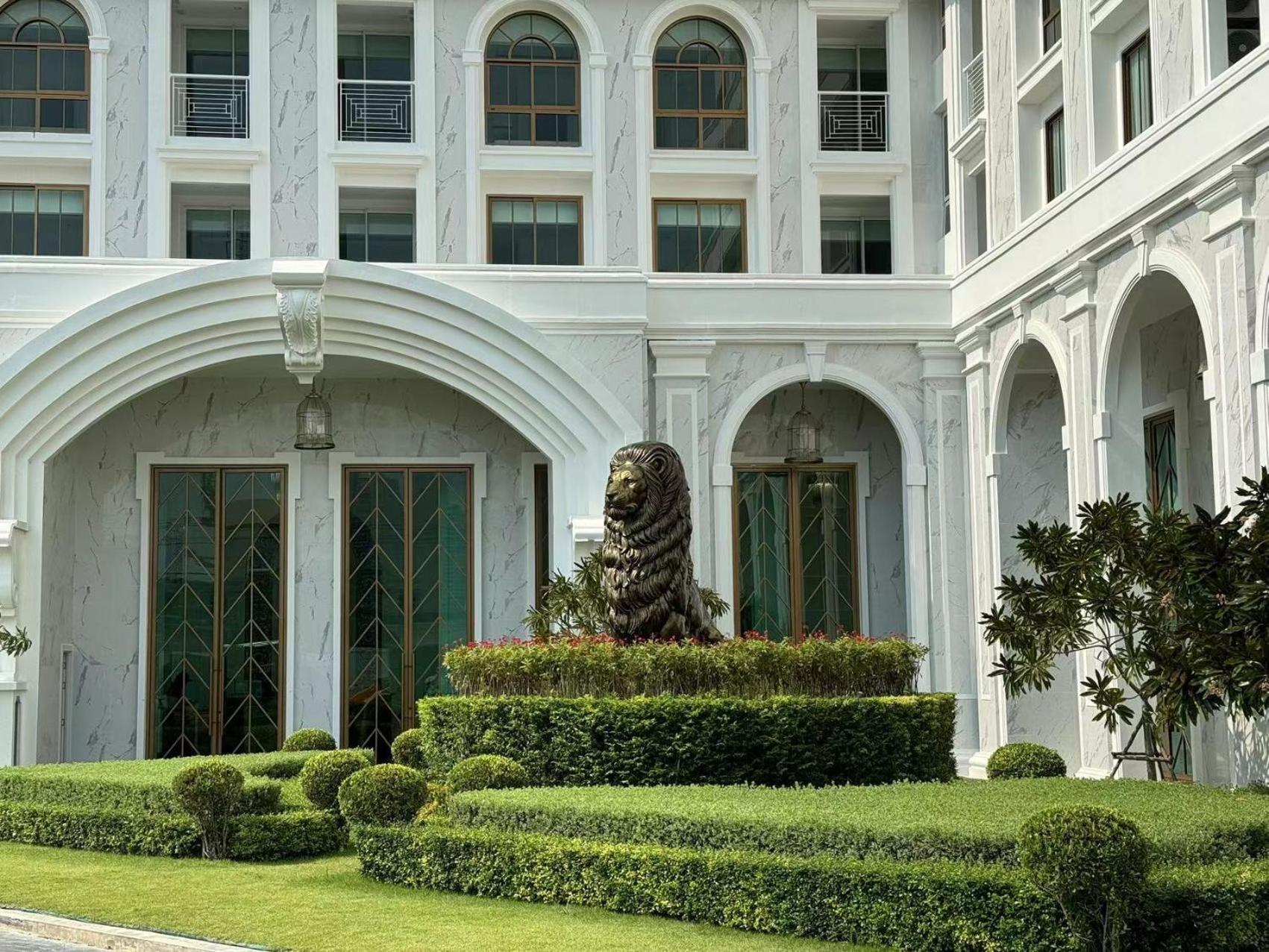 The Empire Chic Residence Jomtien & Yahaha Praia de Jomtien Exterior foto
