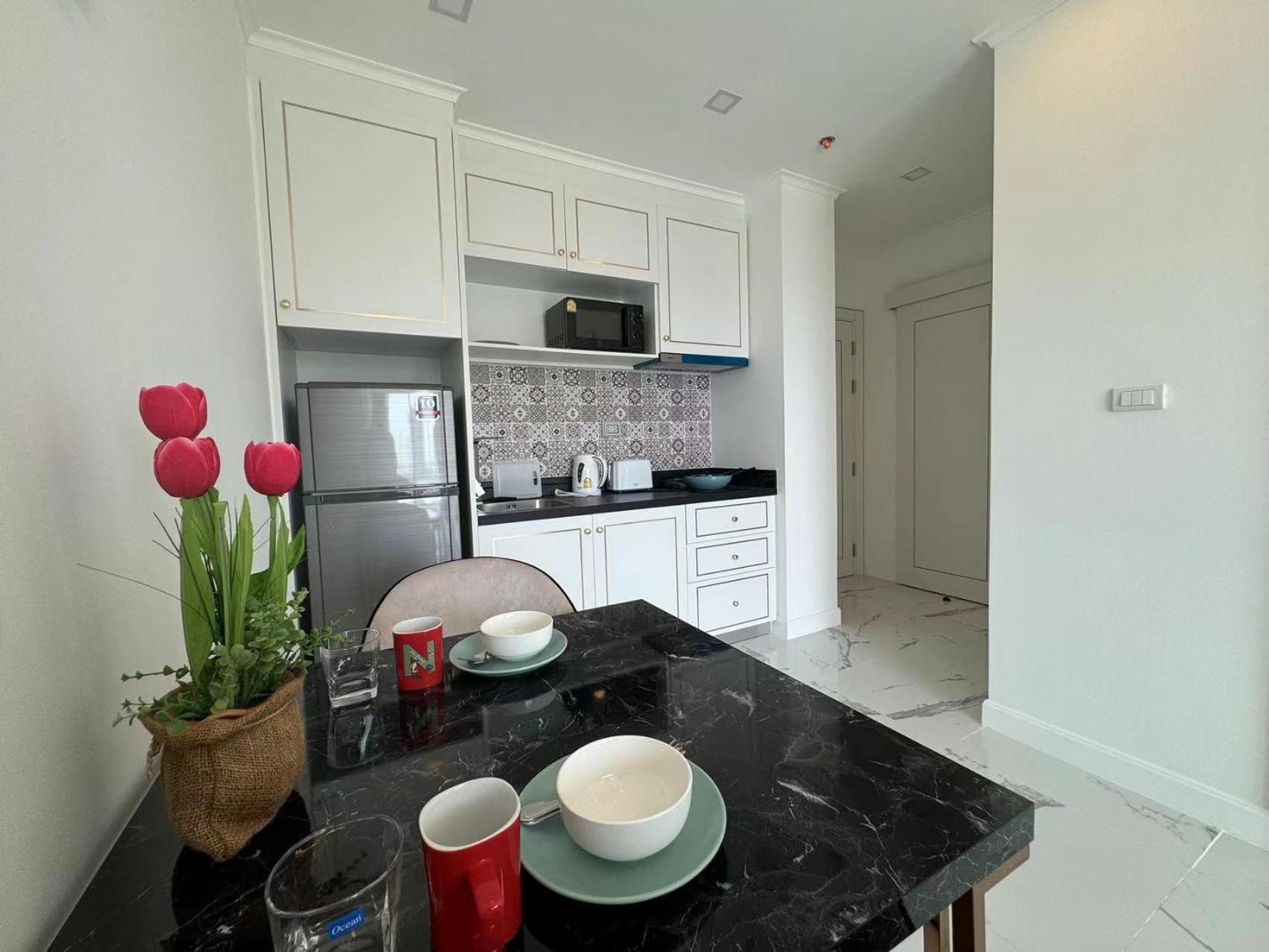 The Empire Chic Residence Jomtien & Yahaha Praia de Jomtien Exterior foto