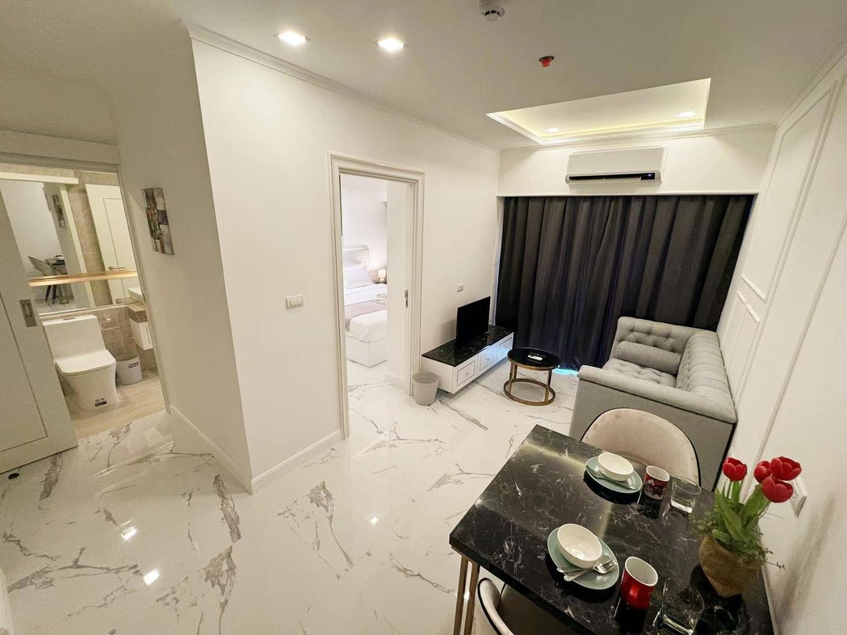 The Empire Chic Residence Jomtien & Yahaha Praia de Jomtien Exterior foto