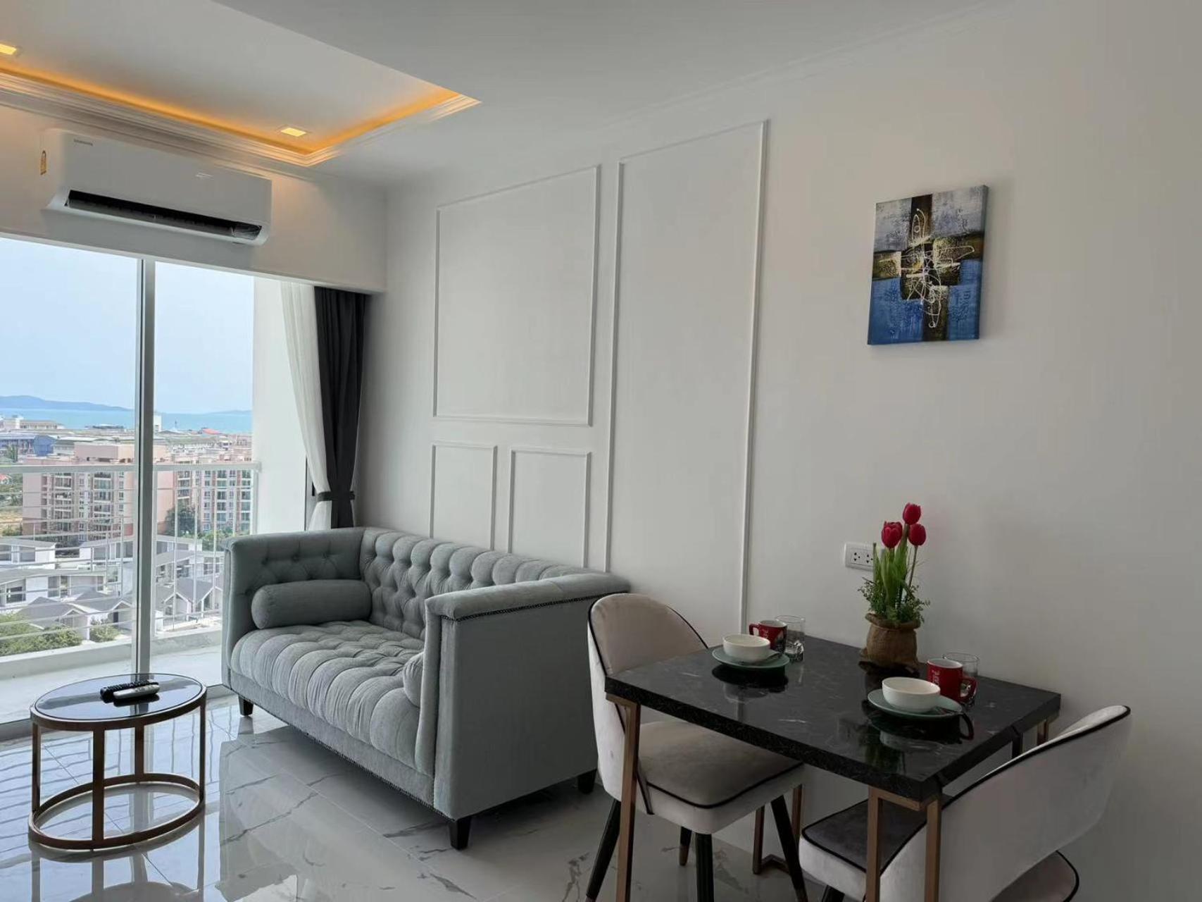 The Empire Chic Residence Jomtien & Yahaha Praia de Jomtien Exterior foto